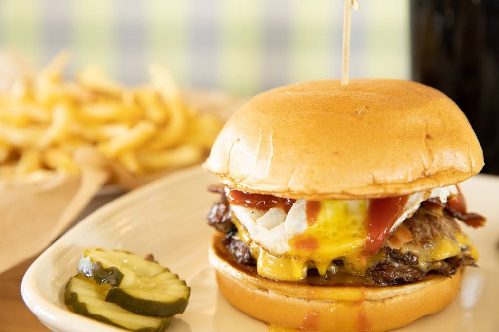 Truland Burgers & Greens | restaurant | 7332 N Oracle Rd, Tucson, AZ 85704, USA | 5203952975 OR +1 520-395-2975