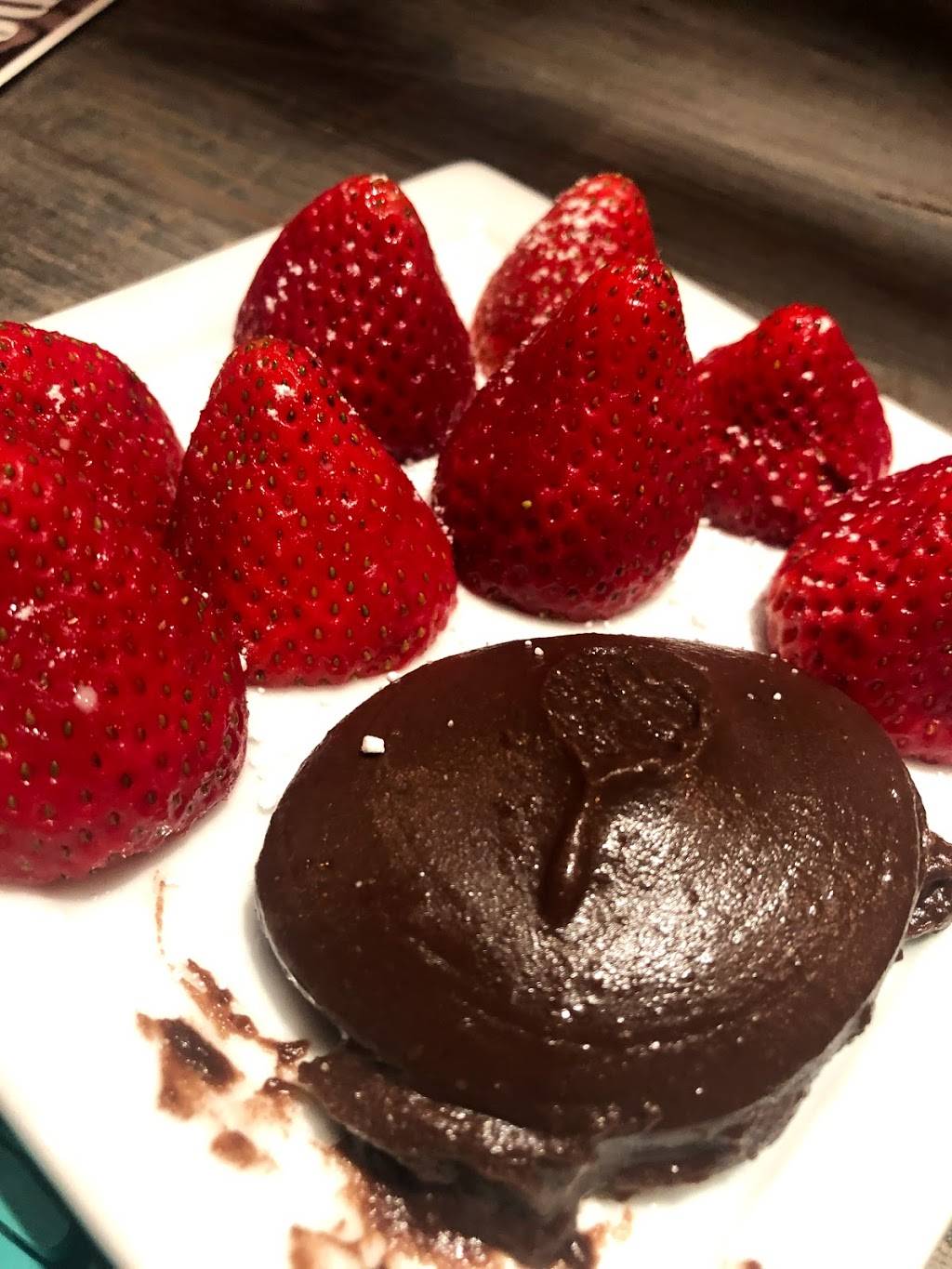 Pepper | restaurant | 114 S Broadway, Green Bay, WI 54303, USA | 9207704010 OR +1 920-770-4010