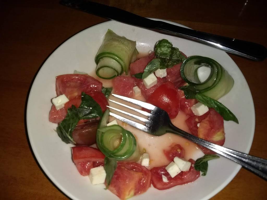 Bistro Les Gras | restaurant | 25 West St, Northampton, MA 01060, USA | 4133204666 OR +1 413-320-4666