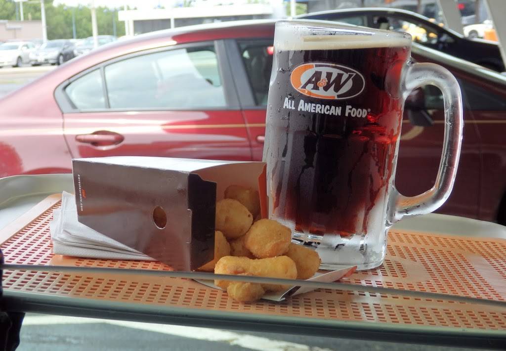A&W Drive In-Kent | restaurant | 1124 W Main St, Kent, OH 44240, USA | 3306736912 OR +1 330-673-6912