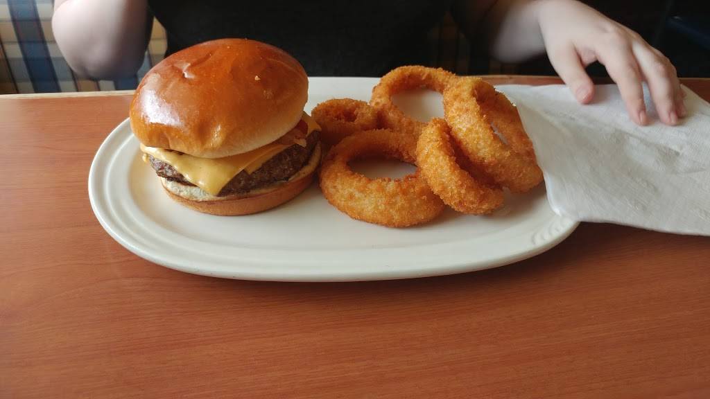 Friendlys | restaurant | 9551 Belair Rd, Nottingham, MD 21236, USA | 4102562120 OR +1 410-256-2120