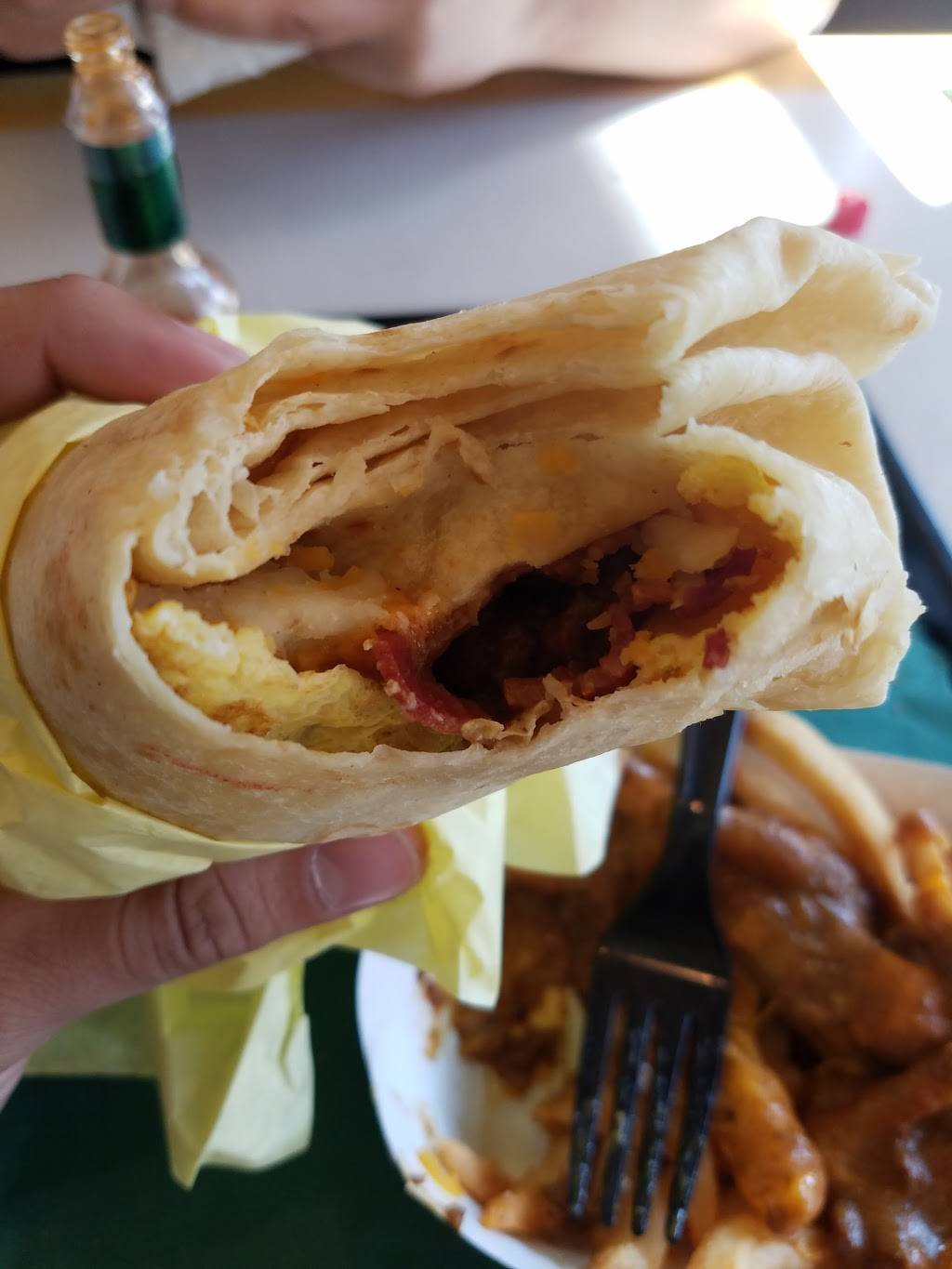 Jimmy Deans Charbroiled Burgers | restaurant | 28018 The Old Rd, Valencia, CA 91355, USA | 6617029802 OR +1 661-702-9802