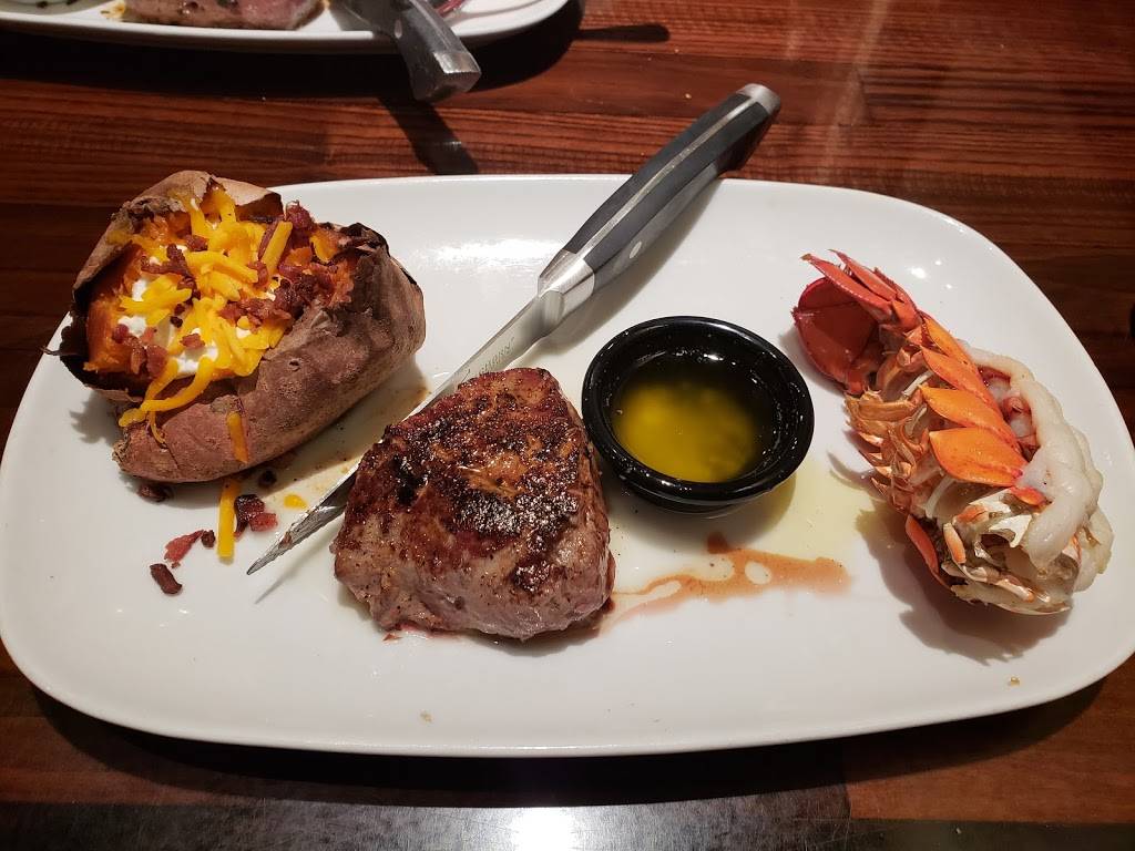 LongHorn Steakhouse | meal takeaway | 8 Ash Brook Rd, Keene, NH 03431, USA | 6033525088 OR +1 603-352-5088