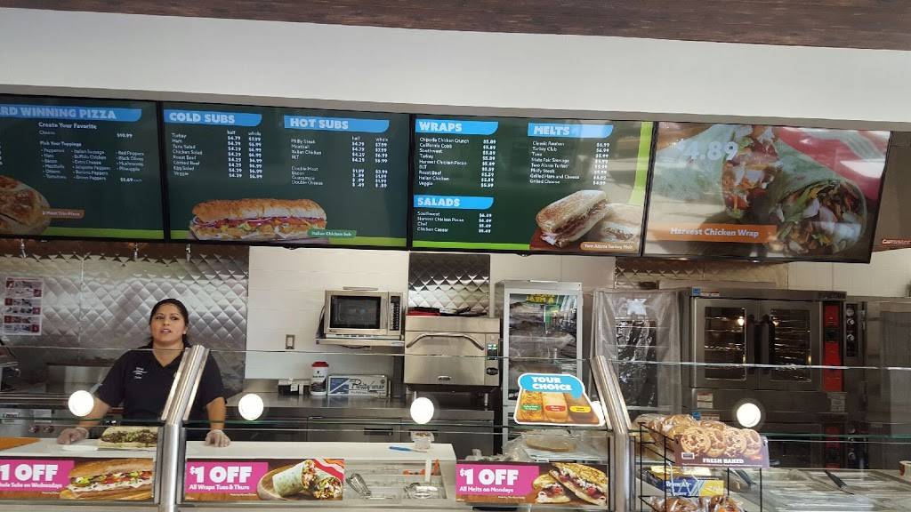 Circle K | meal takeaway | 2039 Fort Worth Hwy, Weatherford, TX 76086, USA | 8175980954 OR +1 817-598-0954