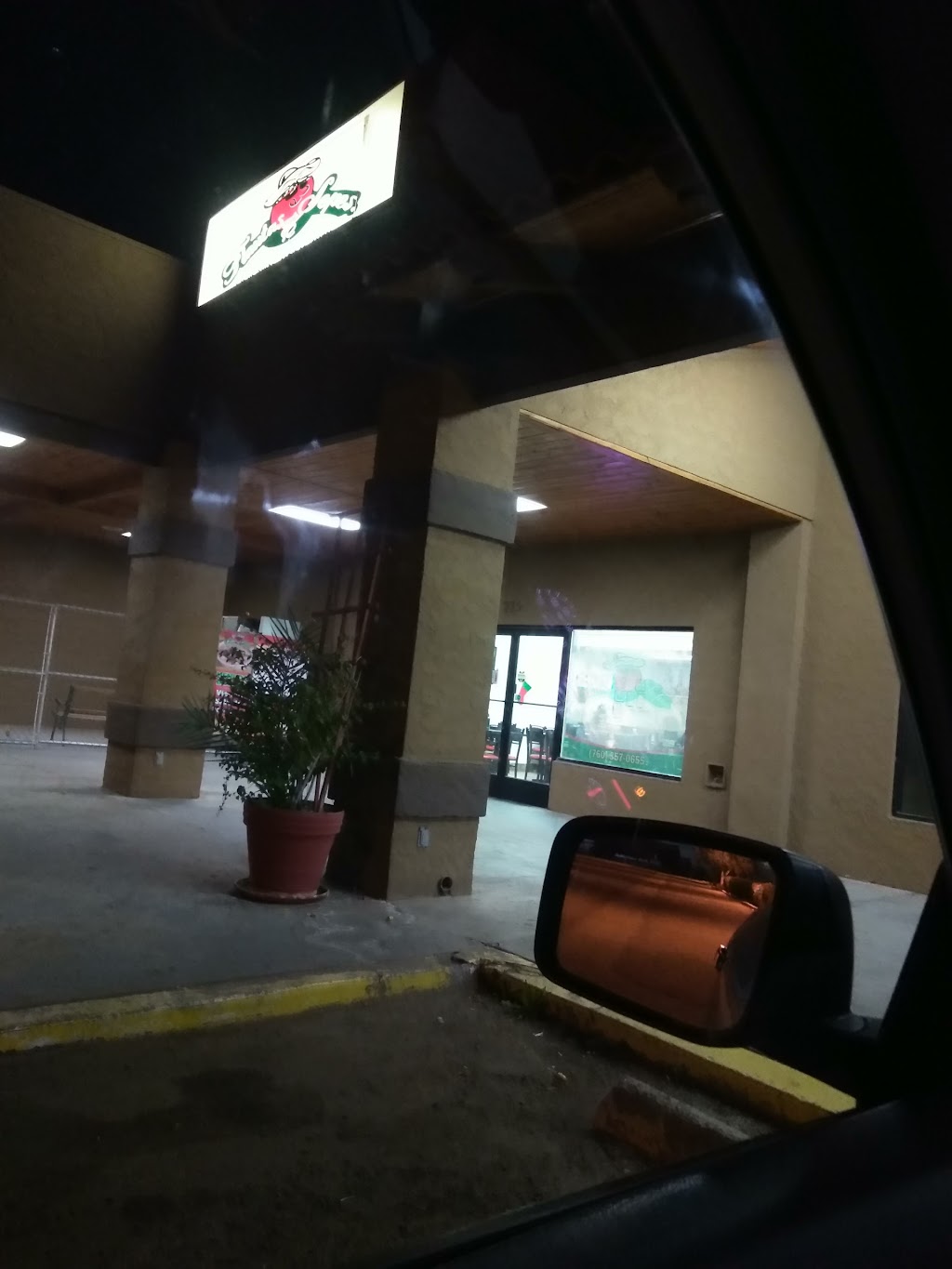 Flautas & Sopes | restaurant | 715 Cesar Chavez Blvd, Calexico, CA 92231, USA | 7603570655 OR +1 760-357-0655