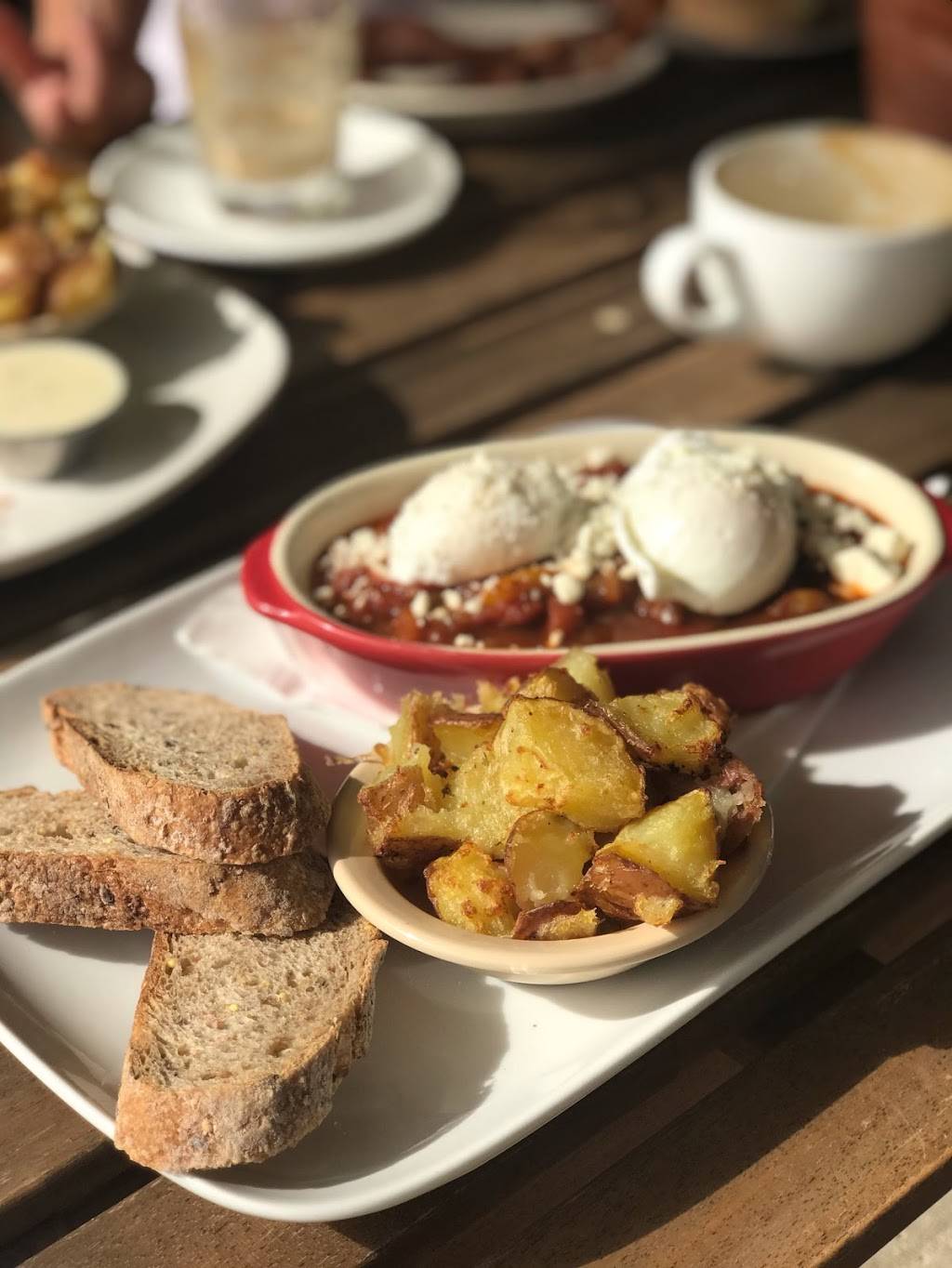 DUO58 Community Coffee Bar & Cafe | bakery | 2842 S Alafaya Trail, Orlando, FL 32828, USA | 4079004386 OR +1 407-900-4386