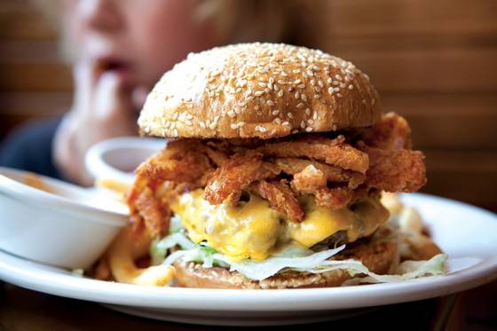 Outback Steakhouse | restaurant | 633 N 48th St, Lincoln, NE 68504, USA | 4024655050 OR +1 402-465-5050