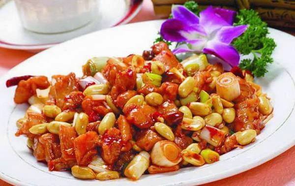 Panda Garden | restaurant | 3372 Middle Rd, Bettendorf, IA 52722, USA | 5634493888 OR +1 563-449-3888