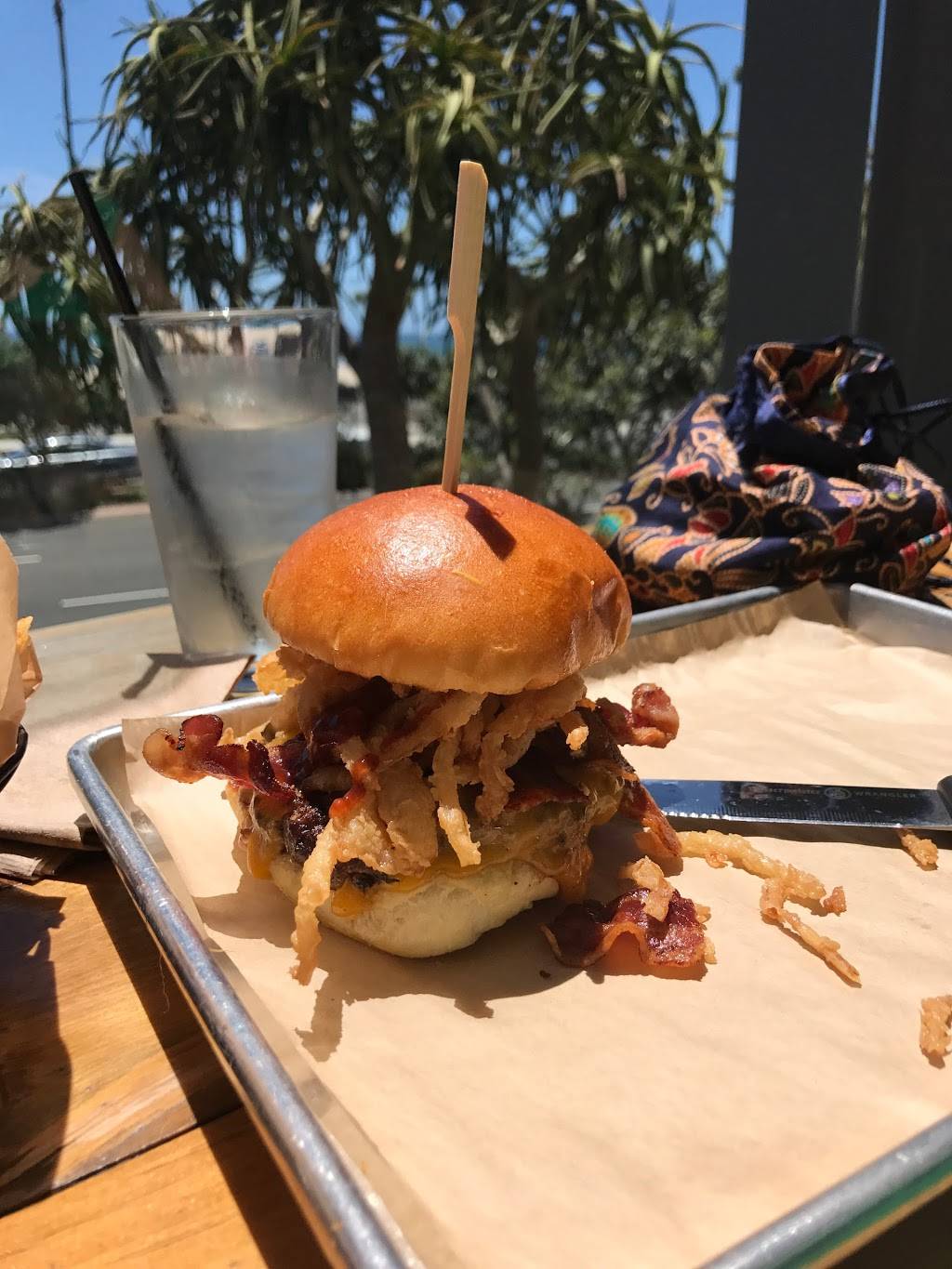 The American Dream | restaurant | 21058 Pacific Coast Hwy #130, Huntington Beach, CA 92648, USA | 7143741330 OR +1 714-374-1330