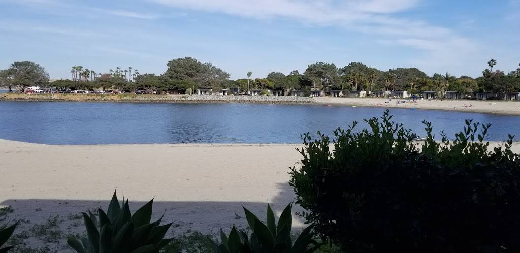 Paradise Point | restaurant | 1404 Vacation Rd, San Diego, CA 92109, USA | 8582744630 OR +1 858-274-4630