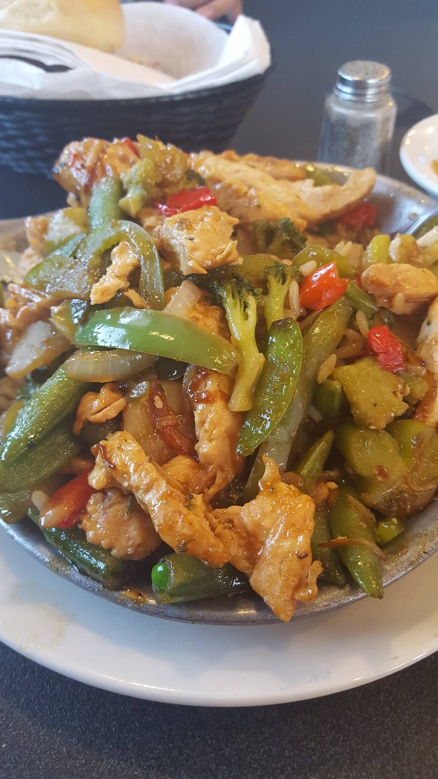 Purple Steer Restaurant | restaurant | 8601 Indianapolis Blvd, Highland, IN 46322, USA | 2198380514 OR +1 219-838-0514