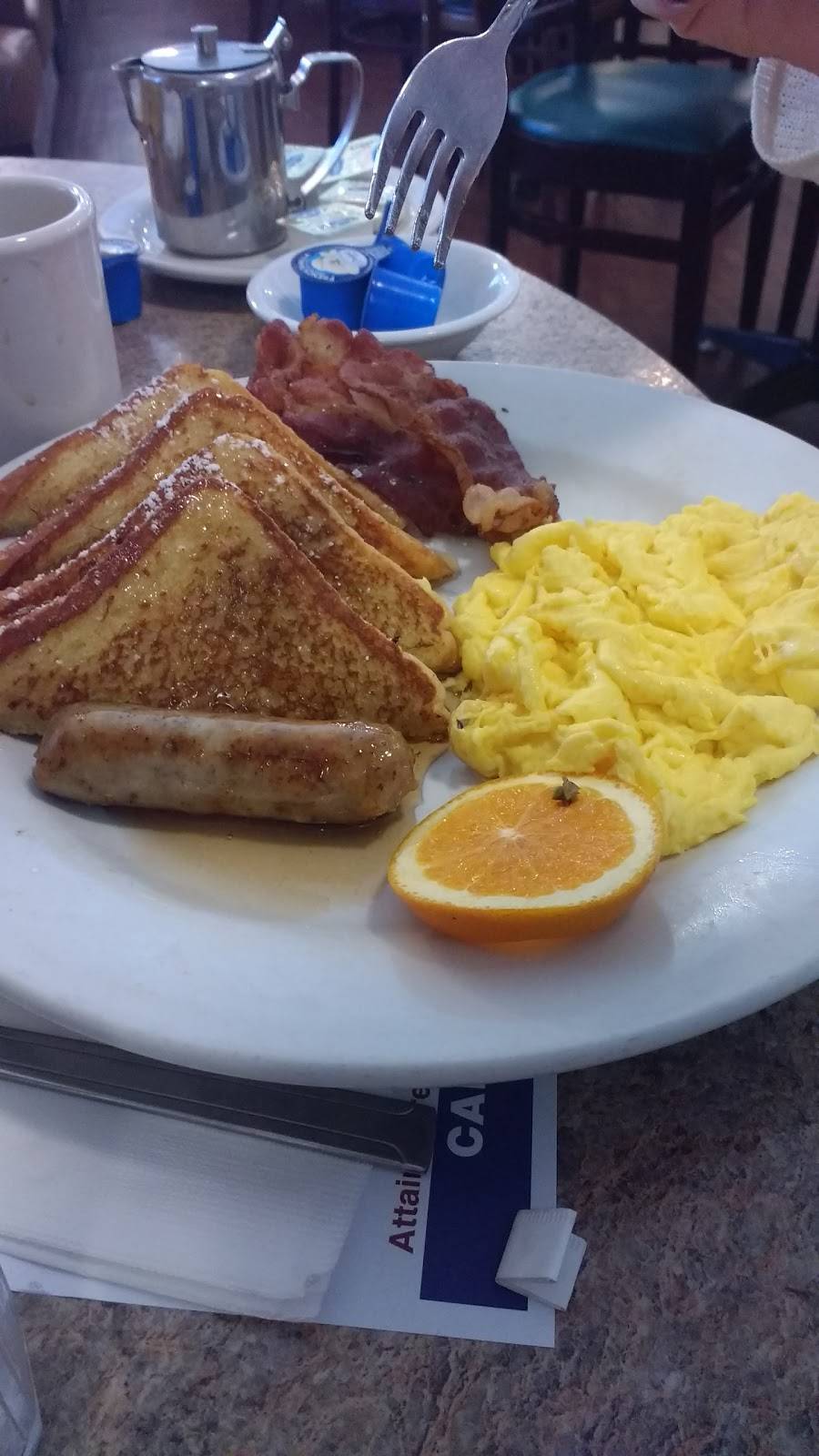 The Pancake Club | restaurant | 2257 US-41, Schererville, IN 46375, USA | 2198648457 OR +1 219-864-8457