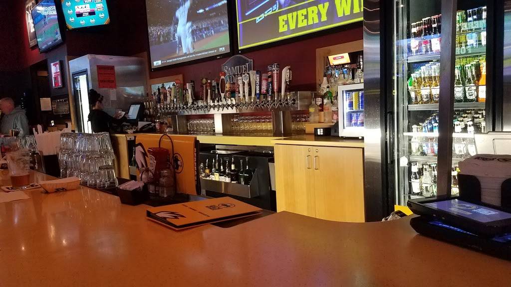 Buffalo Wild Wings | meal takeaway | 20215 Rte 19, Cranberry Twp, PA 16066, USA | 7247429464 OR +1 724-742-9464