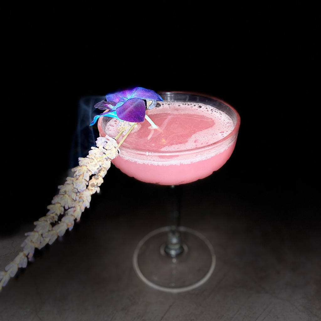 215 Speakeasy | restaurant | 200 Clematis St, West Palm Beach, FL 33401, USA | 5619217848 OR +1 561-921-7848