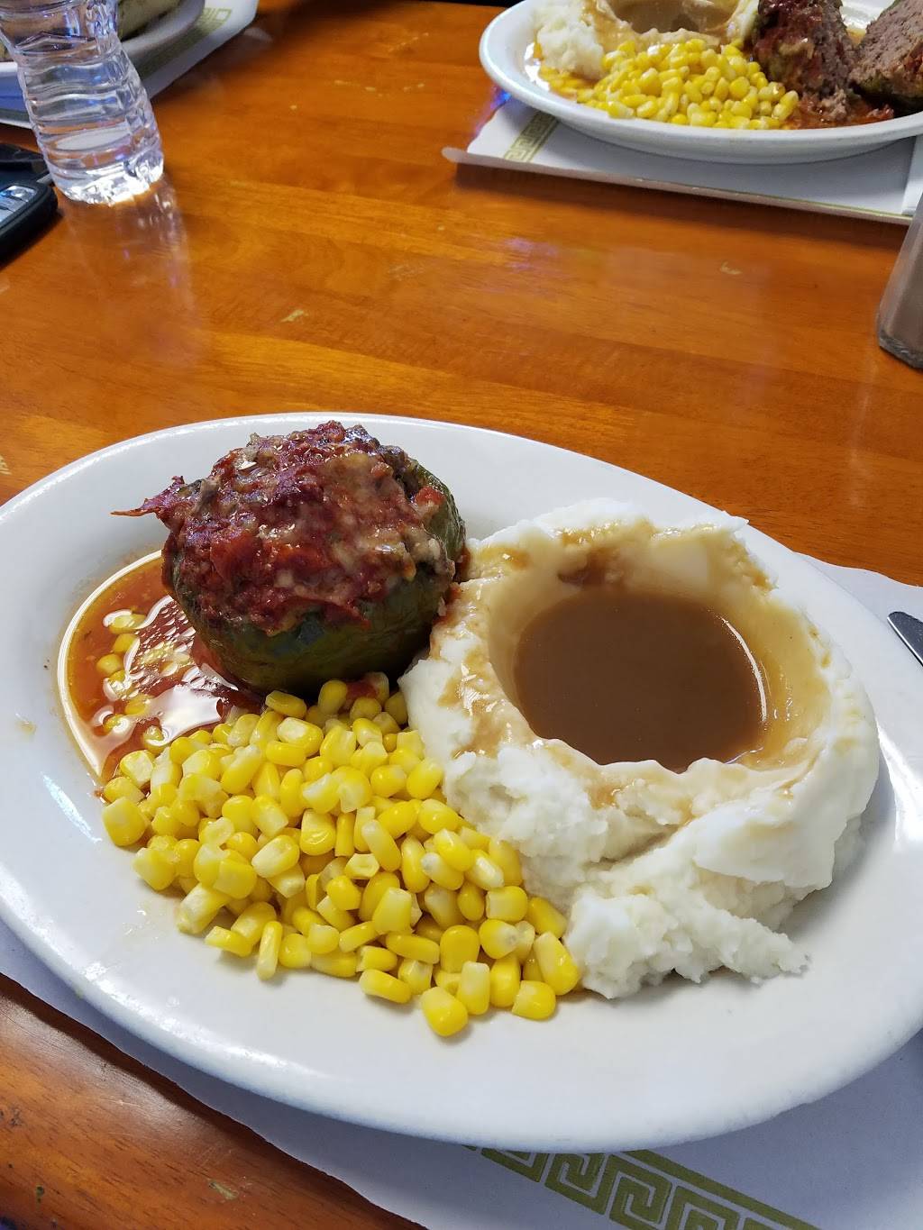 Anns Diner | restaurant | 323 Division St, Elizabeth, NJ 07201, USA | 9083539747 OR +1 908-353-9747