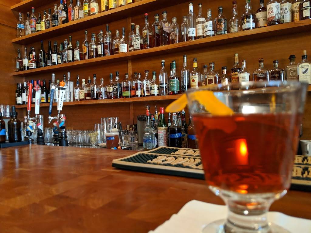 Big Jones | restaurant | 5347 N Clark St, Chicago, IL 60640, USA | 7732755725 OR +1 773-275-5725