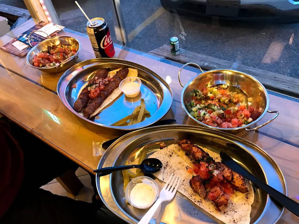 Skewers Grill | restaurant | 723 Lakeshore Rd E, Mississauga, ON L5G 1J7, Canada | 9059900551 OR +1 905-990-0551