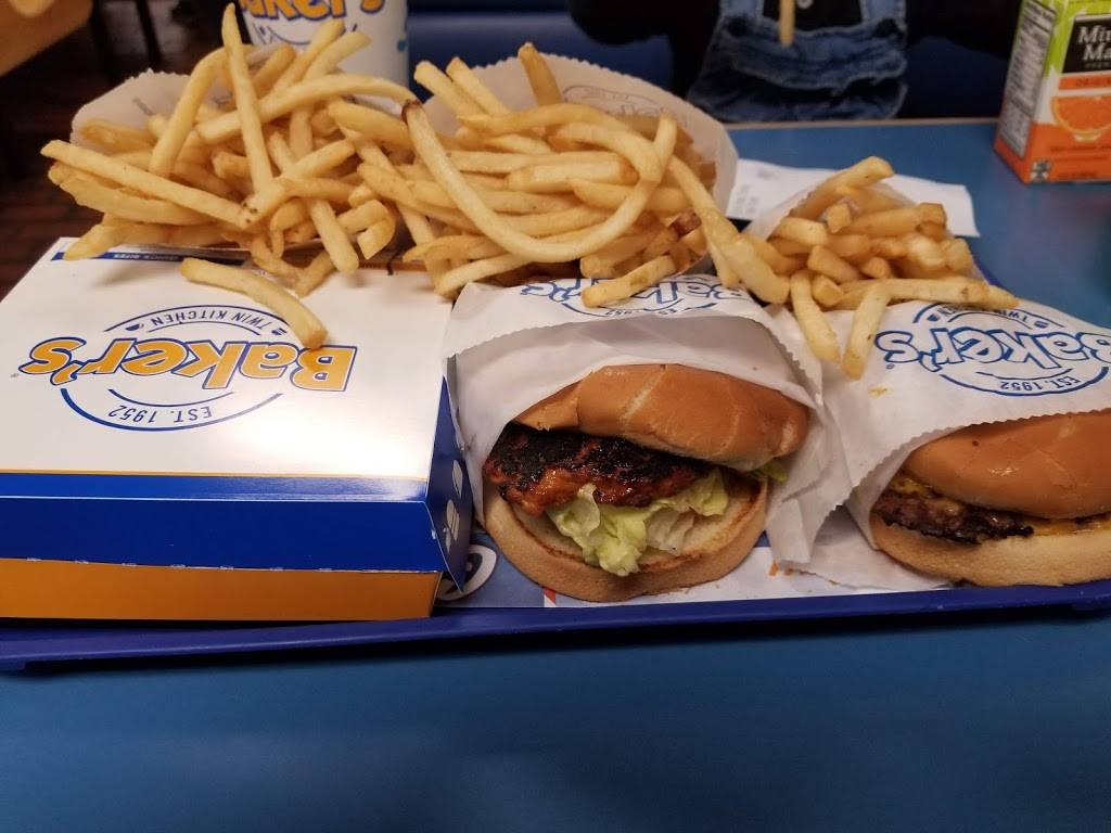 Bakers Drive-Thru | restaurant | 529 Beaumont Ave, Beaumont, CA 92223, USA | 9098845233 OR +1 909-884-5233