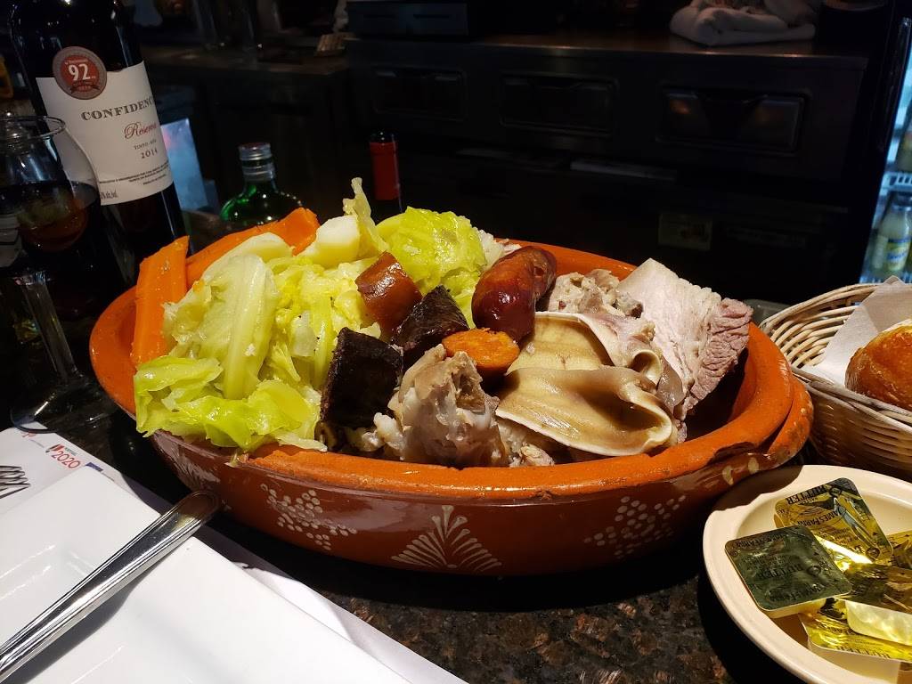 Lusiadas | restaurant | 6 Gramatan Ave, Mt Vernon, NY 10550, USA | 9146642131 OR +1 914-664-2131