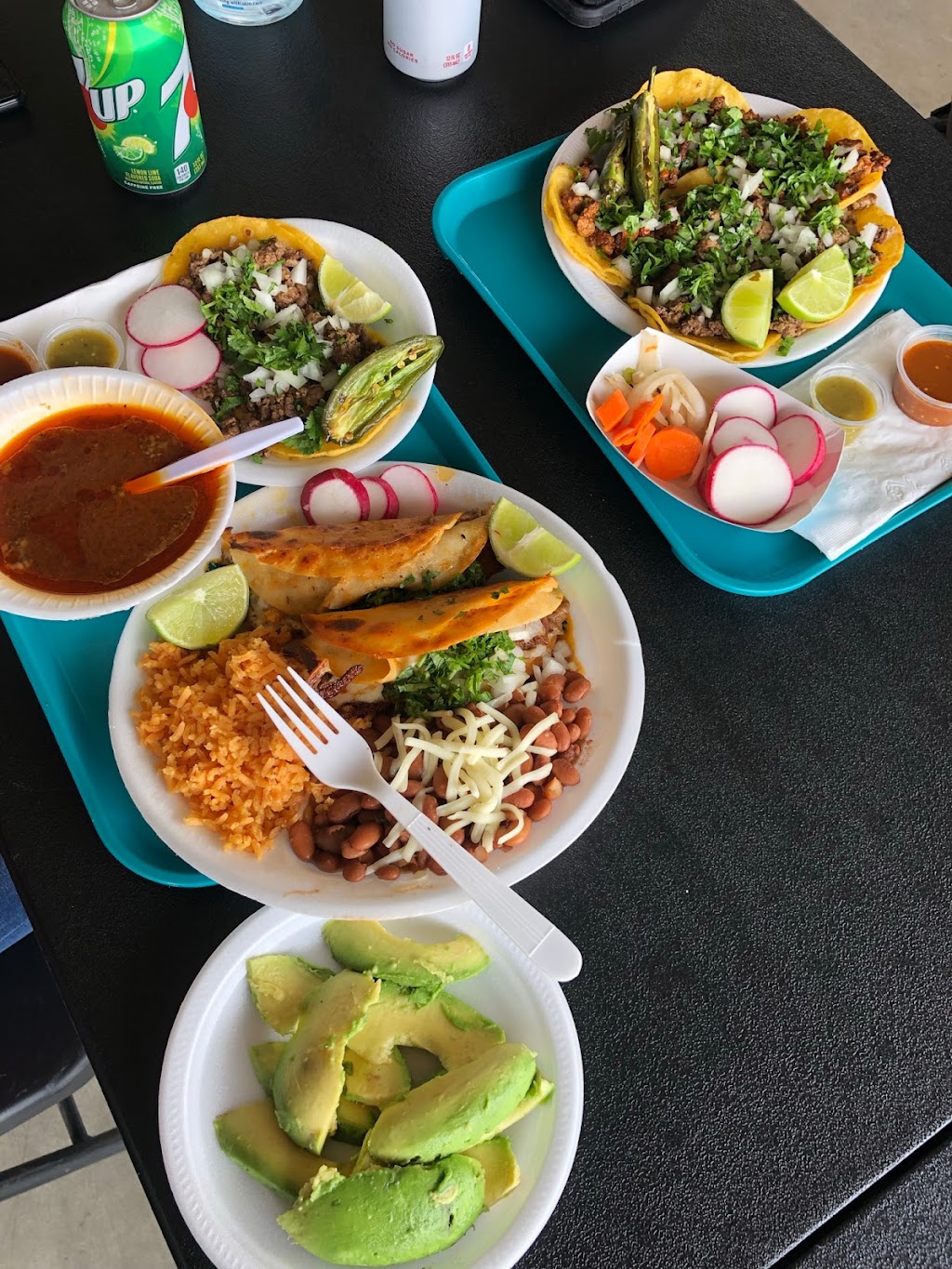 THE CURBSIDE KITCHEN | restaurant | 131 Golden State Ave, Bakersfield, CA 93301, USA | 6617485873 OR +1 661-748-5873