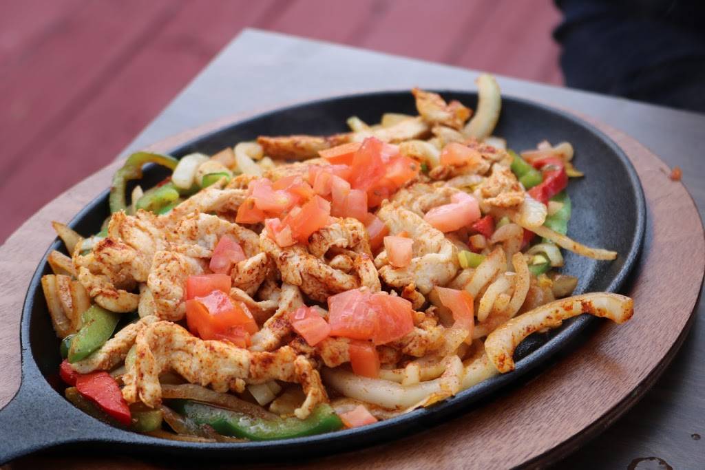 Camino Real of Luray | restaurant | 1599 US Hwy Bsn 340, Luray, VA 22835, USA | 5407435300 OR +1 540-743-5300