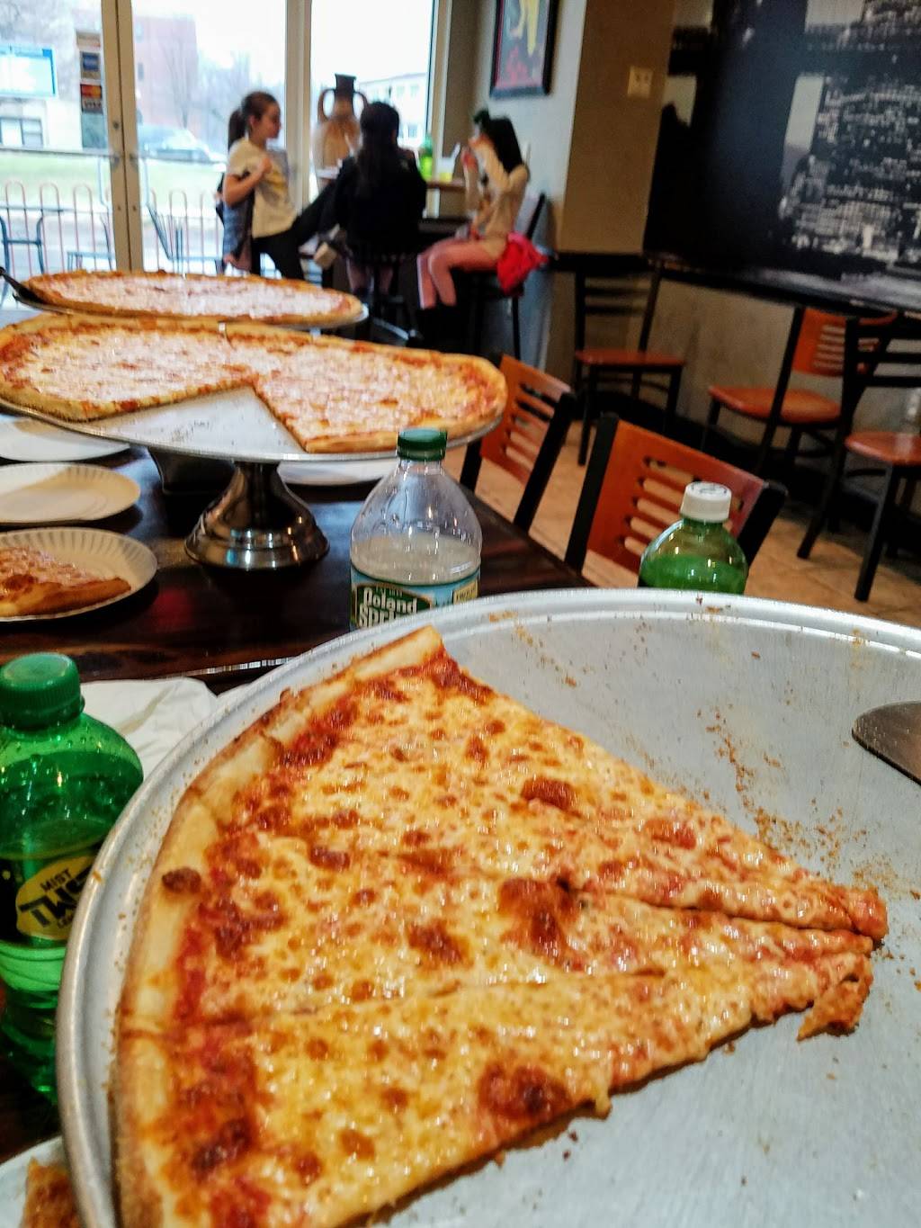 Soho Pizza Danbury | restaurant | 164 White St, Danbury, CT 06810, USA | 2037941141 OR +1 203-794-1141