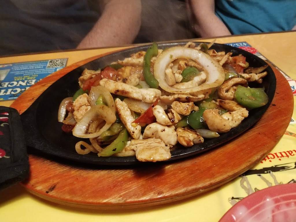 La Carreta Mexican Restaurant | restaurant | 1336 S John B Dennis Hwy, Kingsport, TN 37660, USA | 4232474700 OR +1 423-247-4700