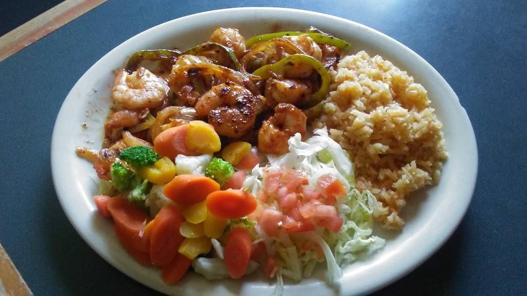 El Sol De Jalisco | restaurant | 1743 Bandera Rd, San Antonio, TX 78228, USA | 2103844271 OR +1 210-384-4271