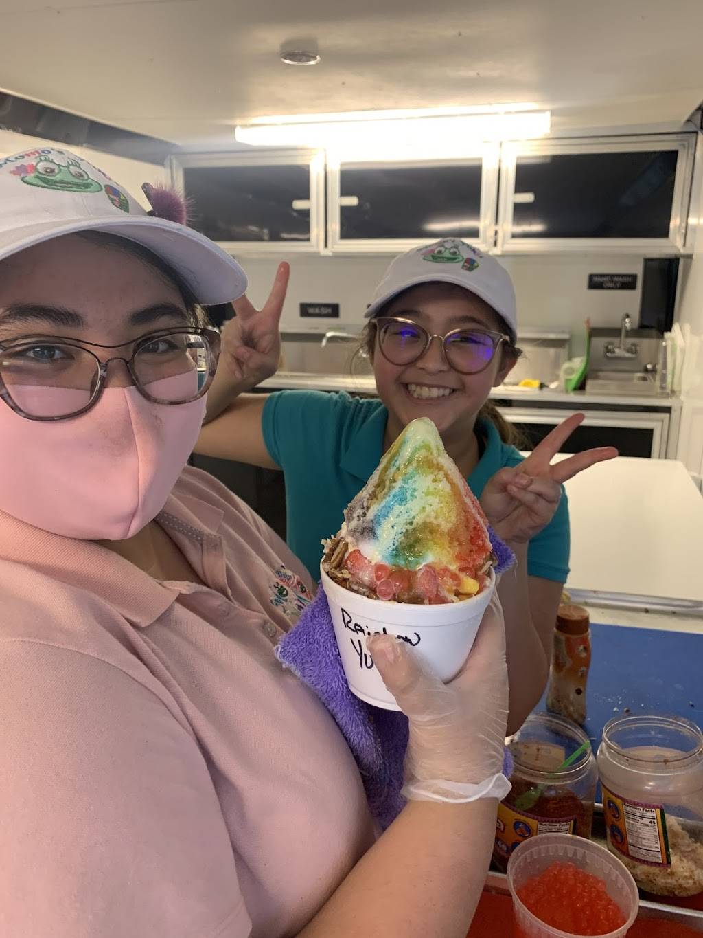 Momos Yukis | restaurant | 3306 Orlando St, Houston, TX 77093, USA | 7133922449 OR +1 713-392-2449