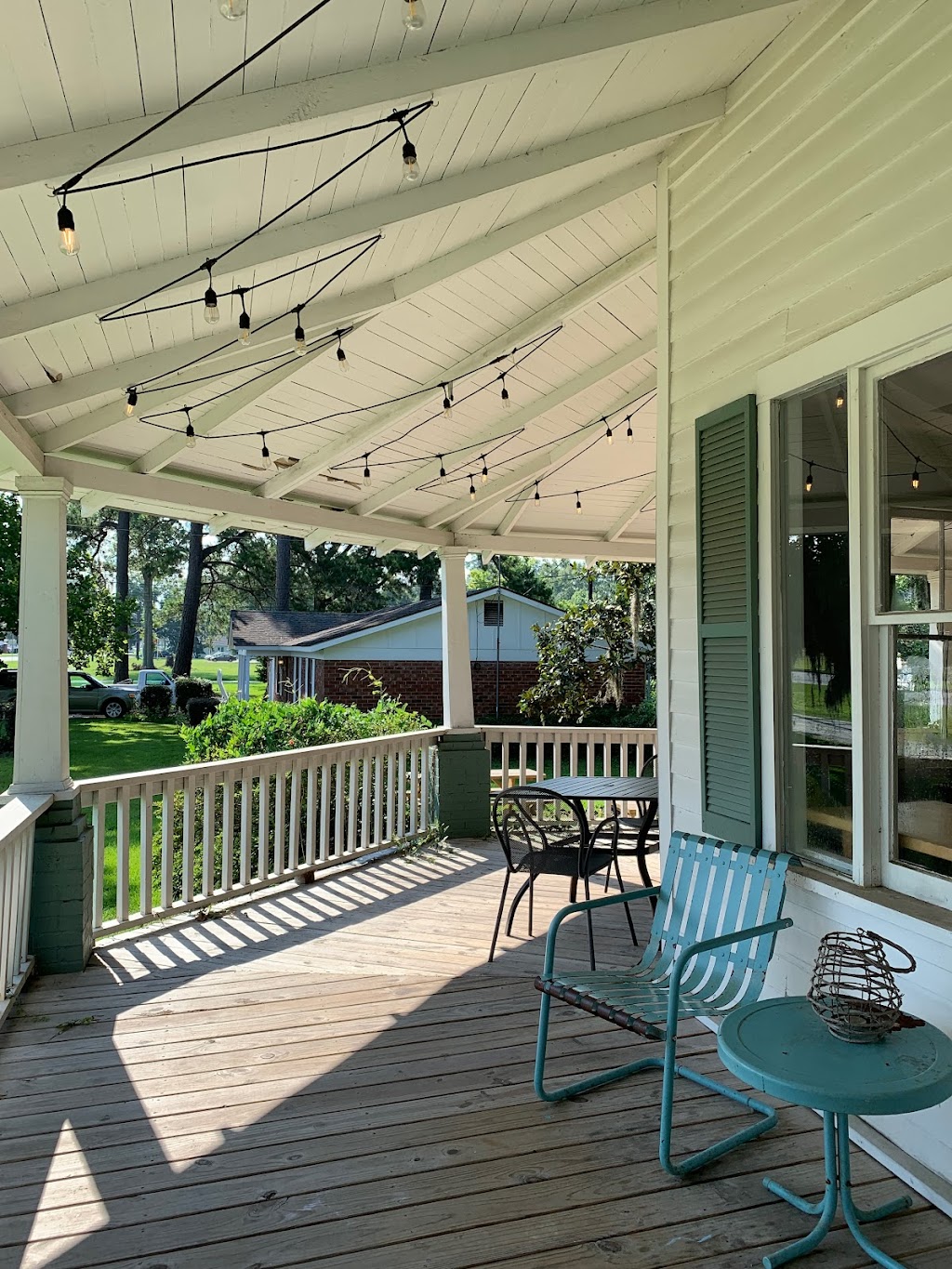 Three Tree Coffee at the Porch | cafe | 215 W Collins St #3009, Pooler, GA 31322, USA | 9123482240 OR +1 912-348-2240