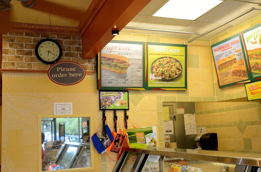 Subway Restaurants | restaurant | 476 Ignacio Blvd, Novato, CA 94949, USA | 4153820469 OR +1 415-382-0469