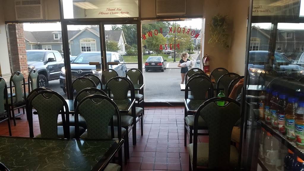 Norfolk Town Pizza | restaurant | 158 Main St, Norfolk, MA 02056, USA | 5085285355 OR +1 508-528-5355