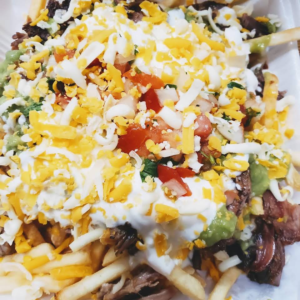 Los Chanquis Mexican & Seafood | restaurant | 144 N 1st St, Raton, NM 87740, USA | 5754457644 OR +1 575-445-7644