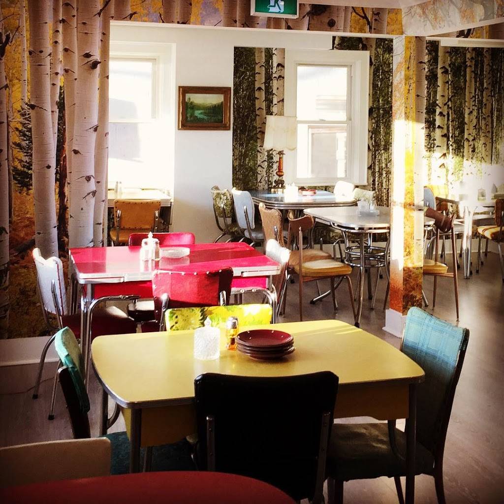 Pete & Kay Diner | restaurant | 946 King St W, Hamilton, ON L8S 1K8, Canada | 2892469043 OR +1 289-246-9043