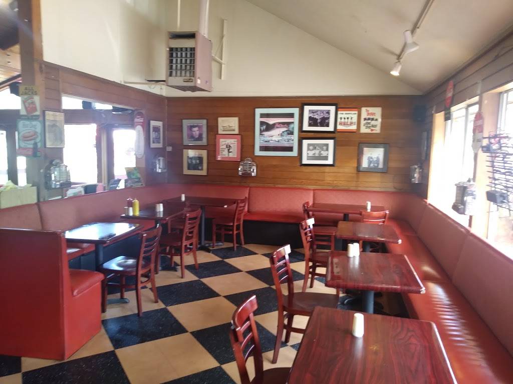 Burger Express | restaurant | 32805 Pacific Hwy S #6407, Federal Way, WA 98003, USA | 2538742701 OR +1 253-874-2701