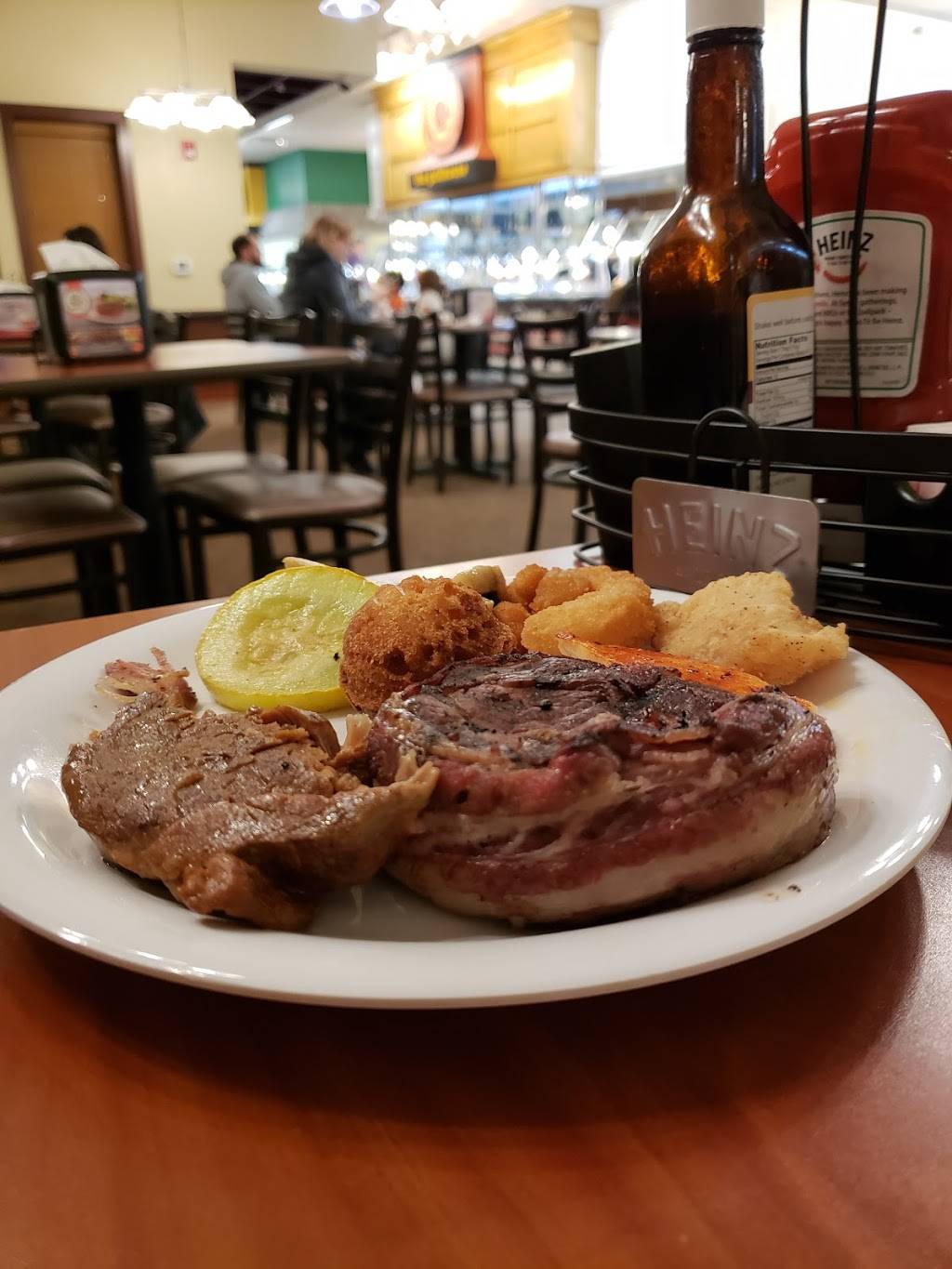 Golden Corral Buffet & Grill | restaurant | 2590 Holmgren Way Ste 1, Green Bay, WI 54304, USA | 9208849480 OR +1 920-884-9480