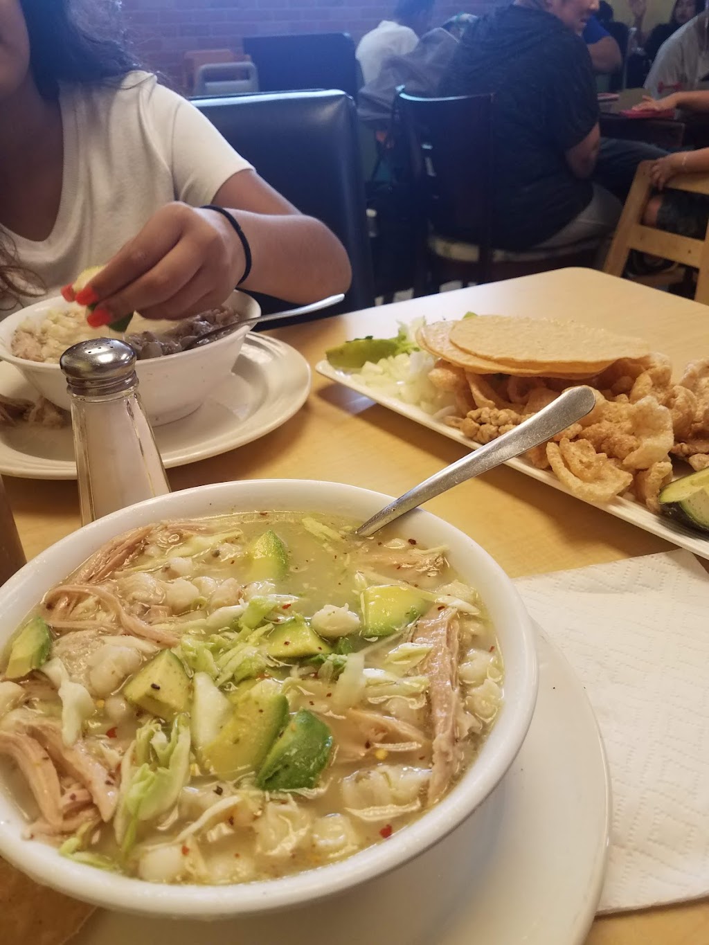 El Guerrerense | restaurant | 2622 E McDowell Rd, Phoenix, AZ 85008, USA | 6022750555 OR +1 602-275-0555