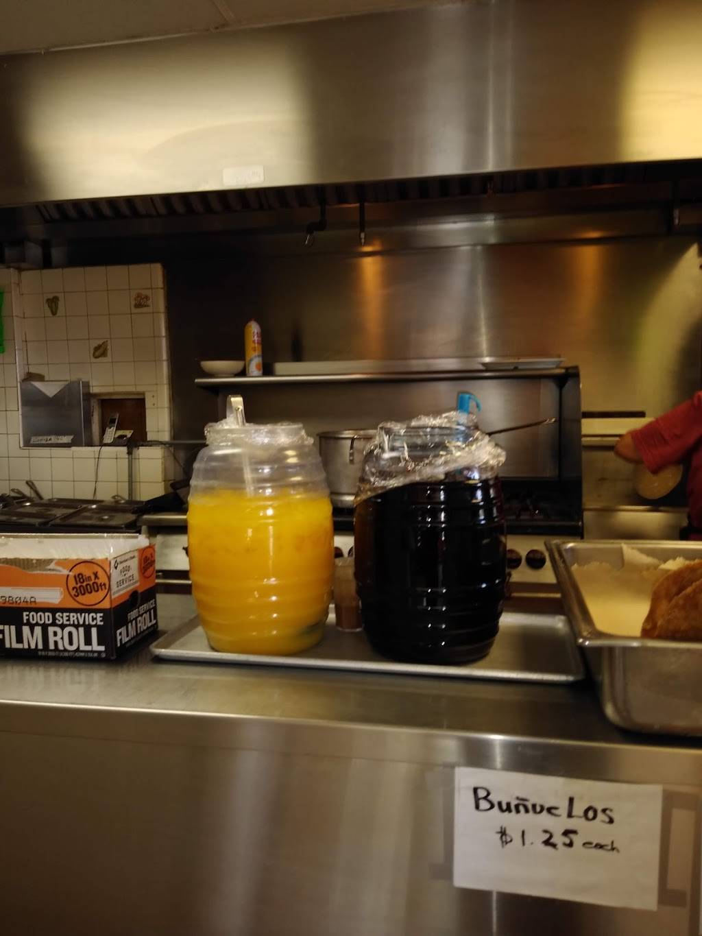 Jalisco Cafe | restaurant | 1029 E 7th Ave, El Paso, TX 79901, USA | 9155327174 OR +1 915-532-7174