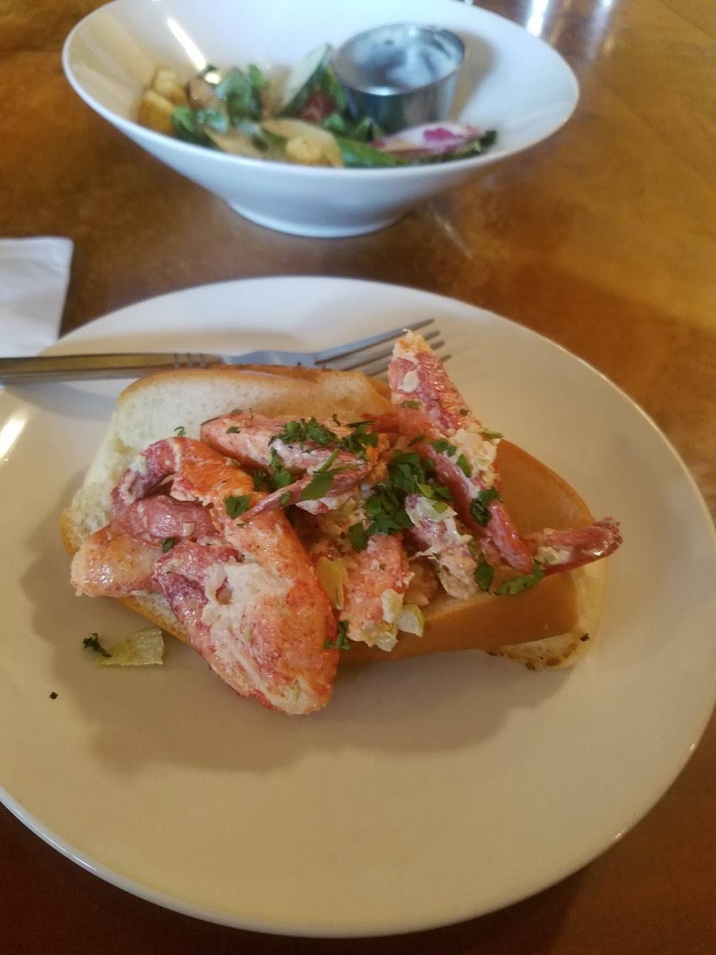 Broad Street Market Restaurant | restaurant | 4 N Broad St, Brooksville, FL 34601, USA | 3526786767 OR +1 352-678-6767