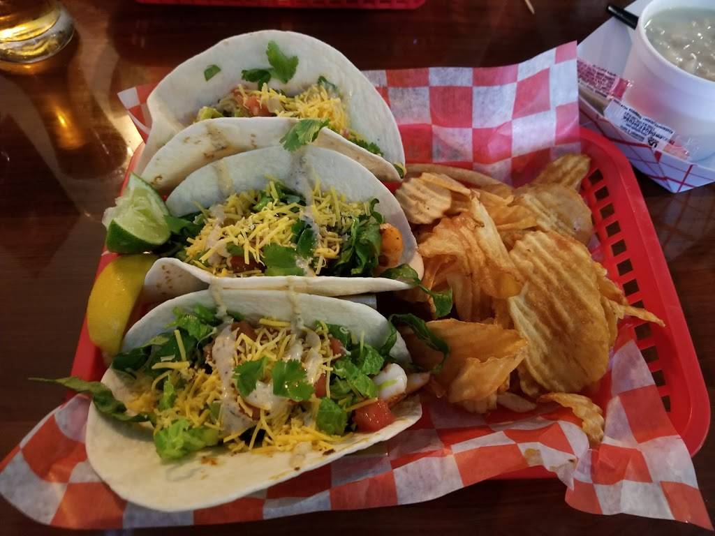 Slack Tide Bar and Grill | restaurant | 5890 US-1, Grant, FL 32949, USA | 3219143988 OR +1 321-914-3988