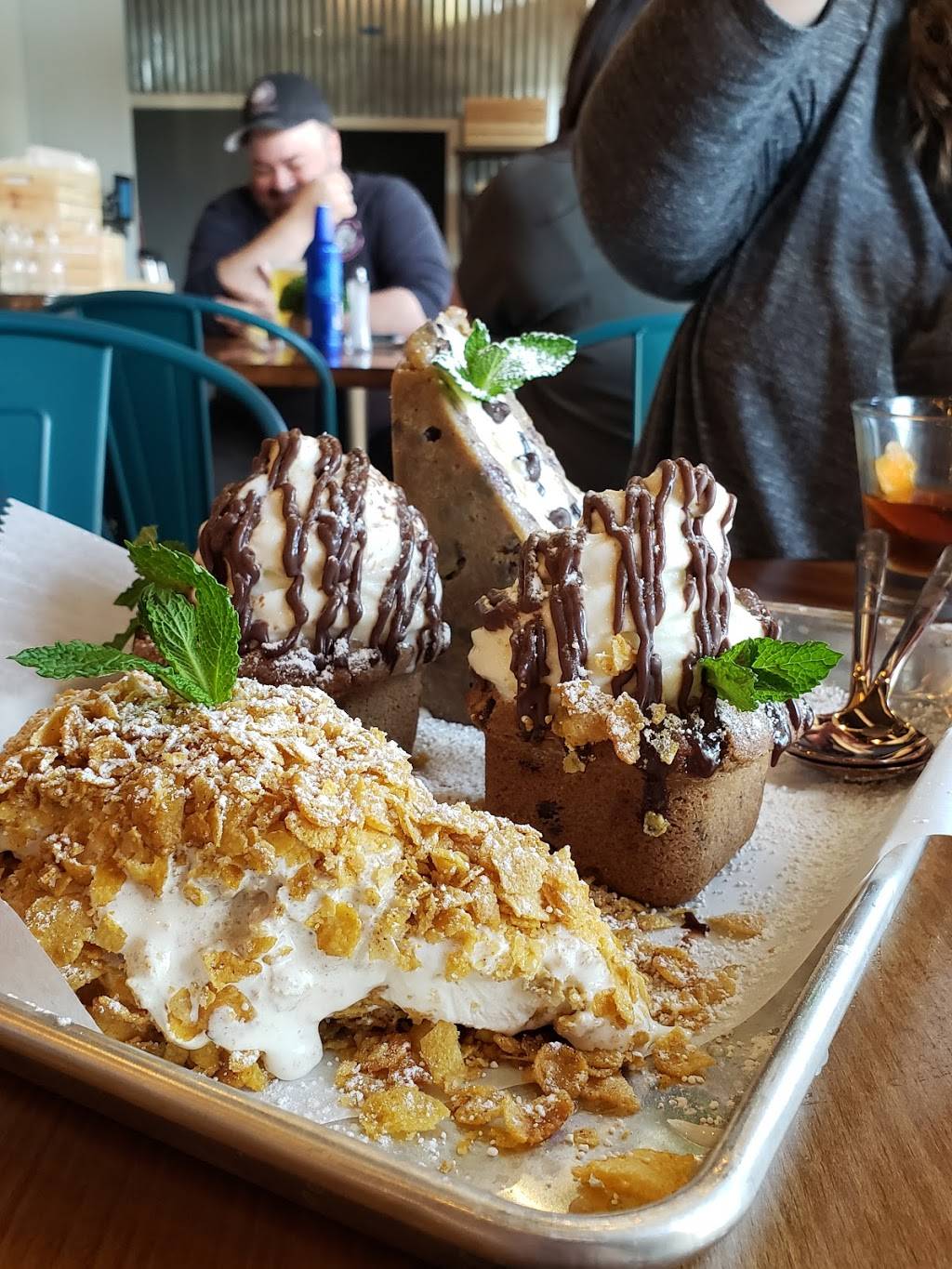 Yumbrella Food Hall | restaurant | 5701 Sunset Dr Ste 194, South Miami, FL 33143, USA | 3053978499 OR +1 305-397-8499