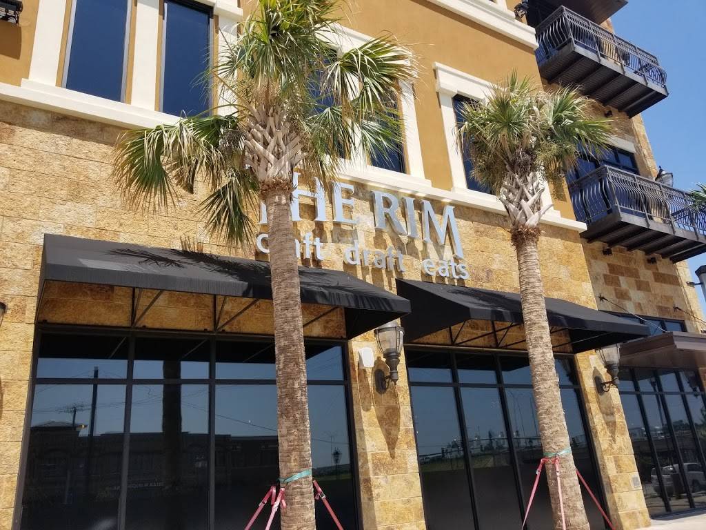 The Rim | restaurant | 295 E Renfro St, Burleson, TX 76028, USA | 8177207707 OR +1 817-720-7707