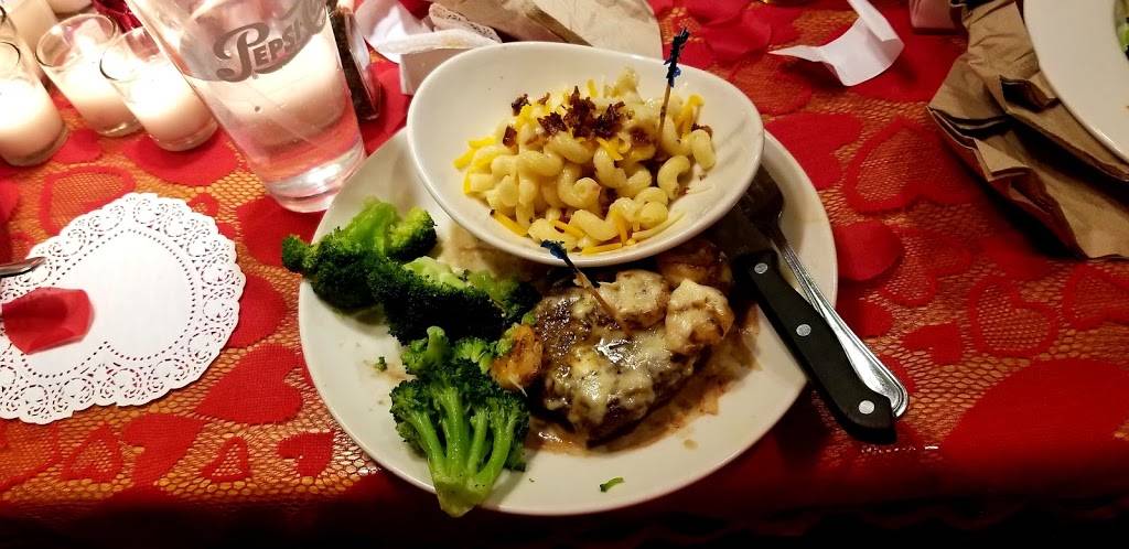 Applebees Grill + Bar | restaurant | 116 S Roosevelt Ave, Burlington, IA 52601, USA | 3197527744 OR +1 319-752-7744