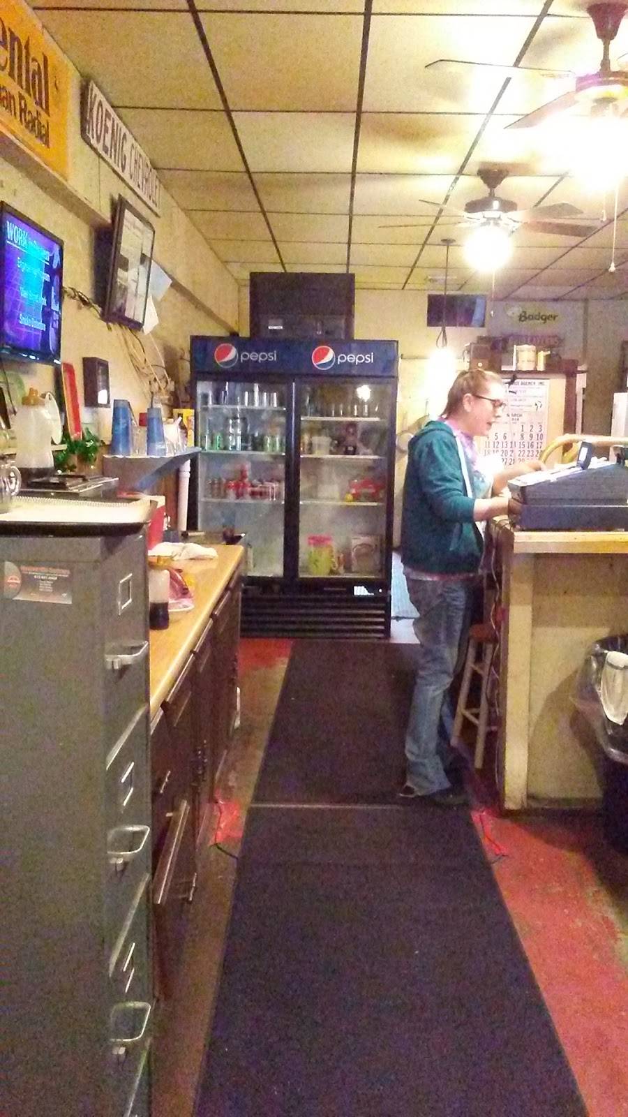 My Place | restaurant | 128 N Broadway St, Spencerville, OH 45887, USA | 4196474062 OR +1 419-647-4062