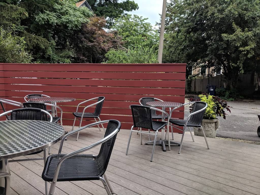 Fiores Bakery | bakery | 55 South St, Jamaica Plain, MA 02130, USA | 6175249200 OR +1 617-524-9200