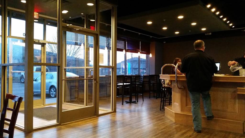 ShadowView Brewing | restaurant | 2400 Lake Shore Dr, Woodstock, IL 60098, USA | 8153085600 OR +1 815-308-5600