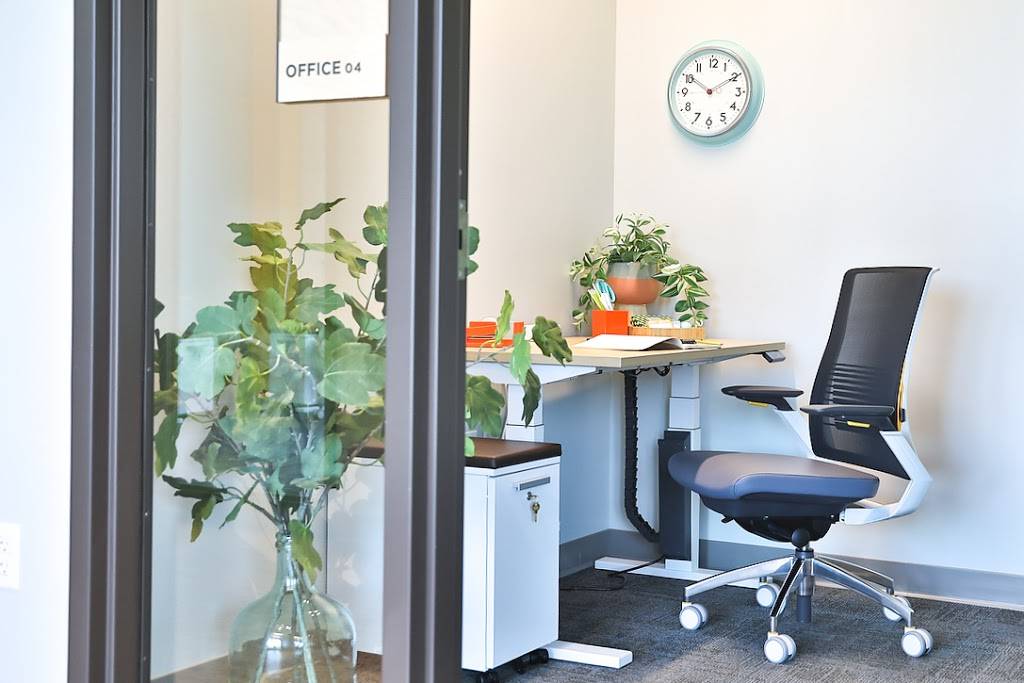 Lodgic Everyday Community — Madison | cafe | 2801 Marshall Ct, Madison, WI 53705, USA | 6084705600 OR +1 608-470-5600