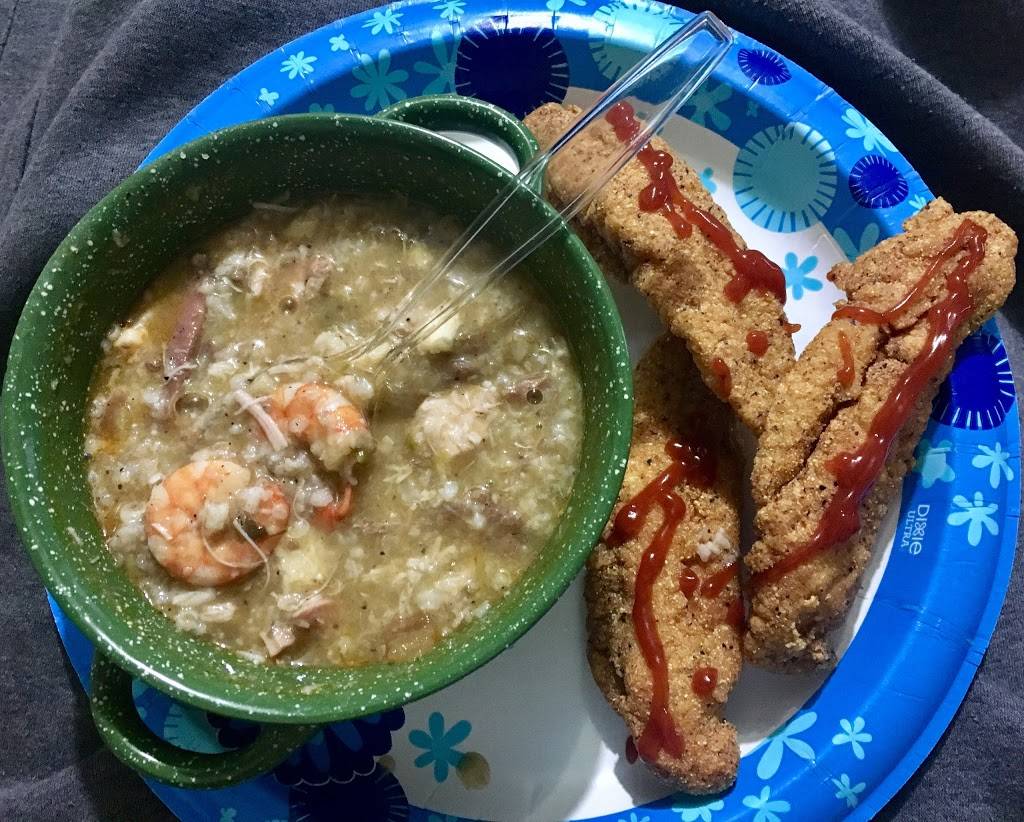 J & S Catfish | restaurant | 4831 S Lancaster Rd, Dallas, TX 75216, USA | 2143764110 OR +1 214-376-4110