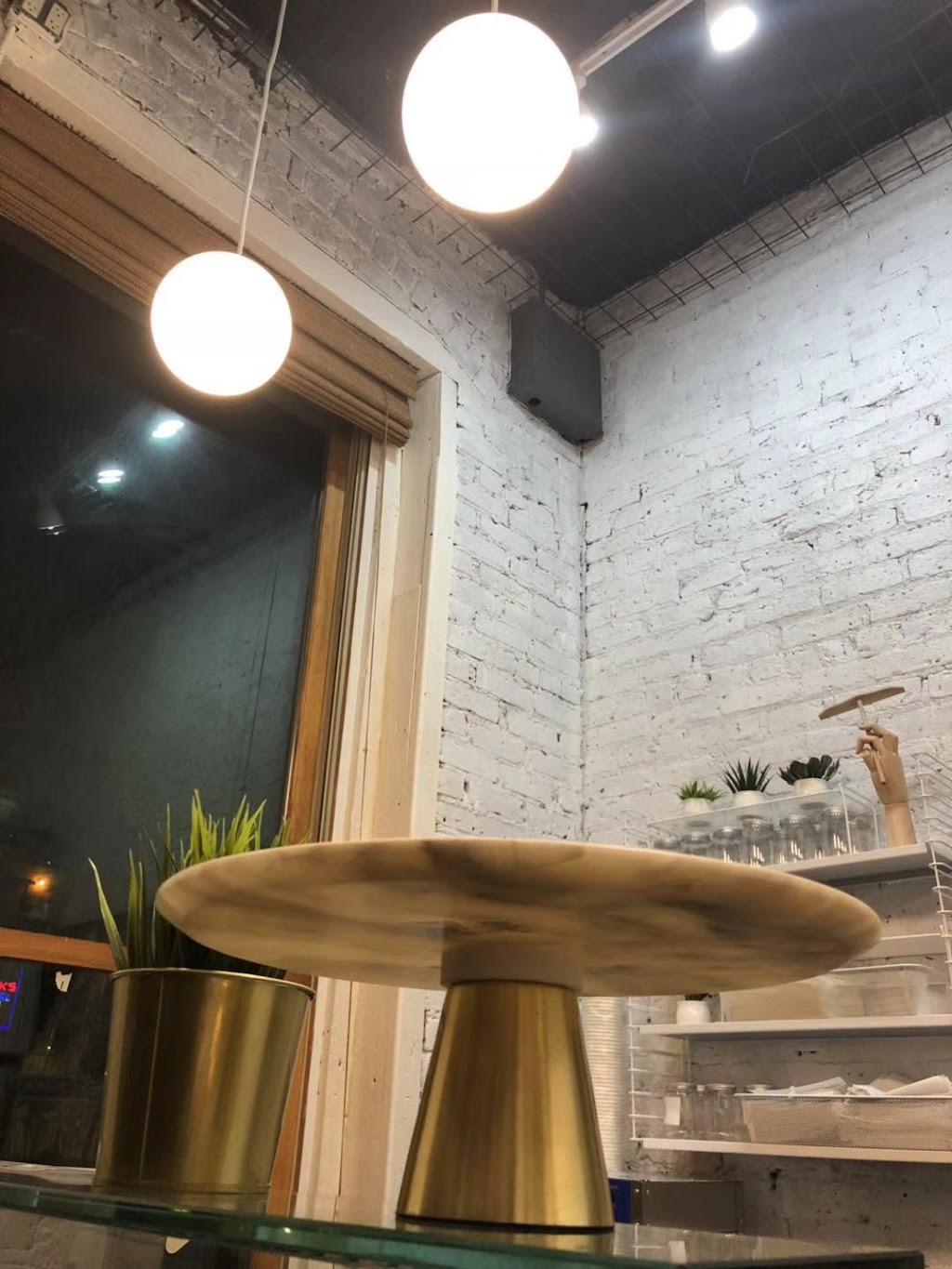 Gem Bing Shop 好吃煎饼 | restaurant | 9 St Marks Pl, New York, NY 10003, USA | 6467915200 OR +1 646-791-5200