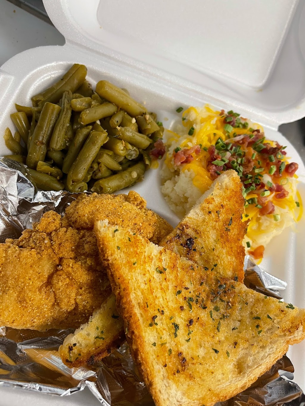 MIDNIGHT MUNCHIES INC | restaurant | 7116 Antioch Rd, Baton Rouge, LA 70817, USA | 2252567736 OR +1 225-256-7736